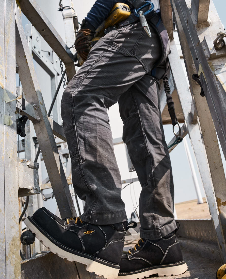 Keen Men's Cincinnati 6" Waterproof 90° Heel Boot (Carbon-Fiber Toe) | Black/Sandshell 11 Keen Men's Cincinnati 6" Waterproof 90° Heel Boot (Carbon-Fiber Toe) | Black/Sandshell - Image 9