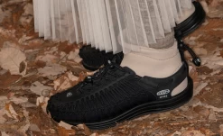 Keen Women's UNEEK High Top X HYKE | HYKE Timberwolf -Keen Lifestyle1Womens 1027976