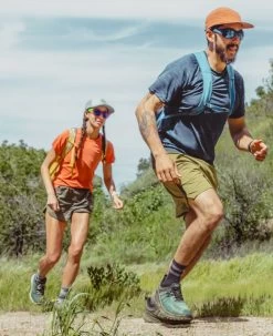 Keen Men's Zionic Waterproof Hiking Shoe | Golden Yellow/Black 16 Keen Men's Zionic Waterproof Hiking Shoe | Golden Yellow/Black -Keen M ZionicLifestyleLeftSIngle 87a45968 f2a9 42af 9ae3 ebb8accc5ae0