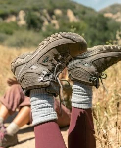 Keen Women's Targhee III Waterproof Mid | Toasted Coconut/Porcelain -Keen TargheeIIIMidPDPLifestyle3Wmns 50dc0bbe 0e41 4a40 b256 756a8f8ba5f1