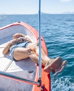 Keen Women's Whisper | Timberwolf/Tarragon -Keen WhisperLifestylePDPSingleLeft