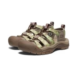 Keen Women's Newport Retro X Smokey Bear | Smokey Bear/Tarragon 12 Keen Women's Newport Retro X Smokey Bear | Smokey Bear/Tarragon -Keen e9f363ea298bf959412b58988458c092659e92fb